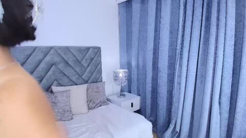 Snapshot of juanita_owens chatting on 02.19.25 juanita_owens online show from 02.19.25