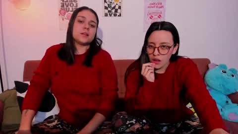 juanitaaa_ online show from 05.13.26