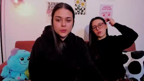 juanitaaa_ online show from 06.12.26