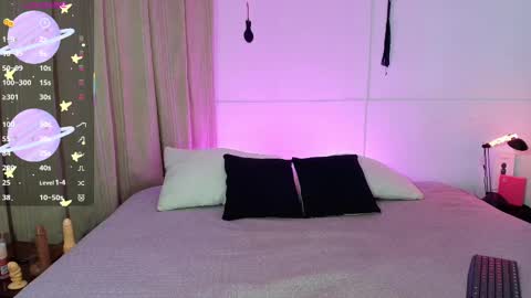 Blue online show from 11.22.25