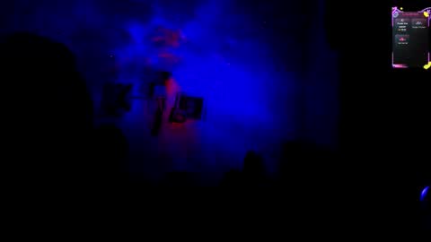 Snapshot of juanix_x chatting on 09.30.25 juanix_x online show from 09.30.25