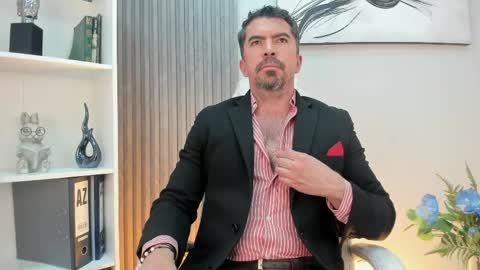 Snapshot of juank_fit45 chatting on 05.29.26 Juan k online show from 05.29.26