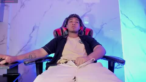 JUAN  online show from 03.28.26