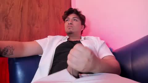 JUAN  online show from 07.04.26