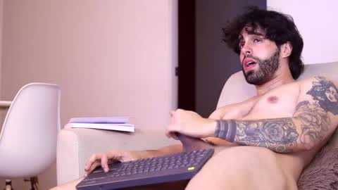 Juan online show from 02.10.25