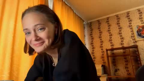 Snapshot of juderoering chatting on 02.24.26 Lulu online show from 02.24.26