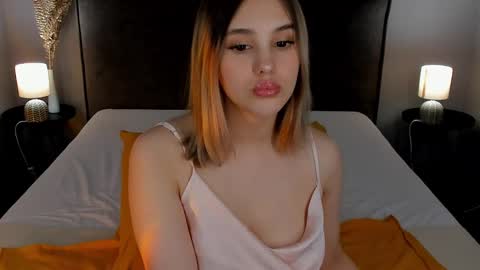 Snapshot of judymiles chatting on 02.17.25 Angelica online show from 02.17.25