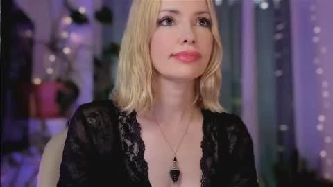 Snapshot of jugoddess chatting on 07.15.26 Goddess Julia online show from 07.15.26