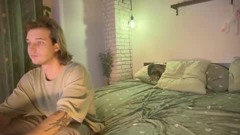 Snapshot of juiceboyyy chatting on 12.17.24 juiceboyyy online show from 12.17.24