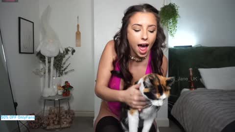    online show from 11.19.25