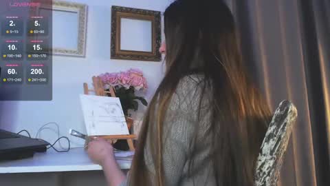 Snapshot of juicy_mystery chatting on 12.29.24 laura online show from 12.29.24