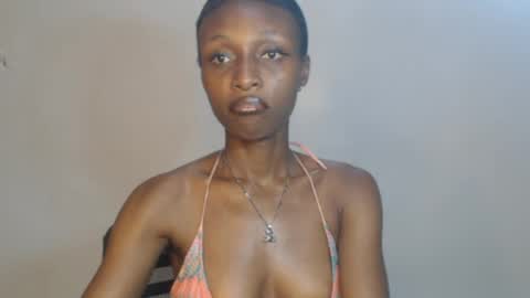 Snapshot of juicy_pinkpussy564197 chatting on 05.03.26 olivia online show from 05.03.26