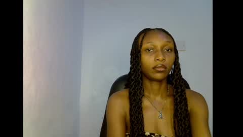 Snapshot of juicy_pinkpussy564197 chatting on 07.14.26 olivia online show from 07.14.26