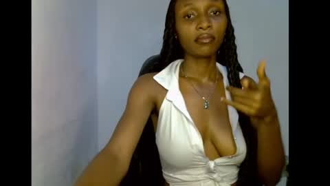 Snapshot of juicy_pinkpussy564197 chatting on 07.15.26 olivia online show from 07.15.26
