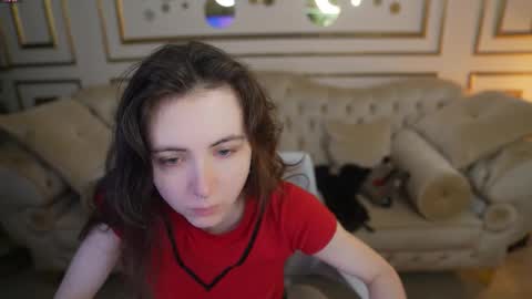 Snapshot of juicy_secrets_054 chatting on 02.15.26 Elza online show from 02.15.26