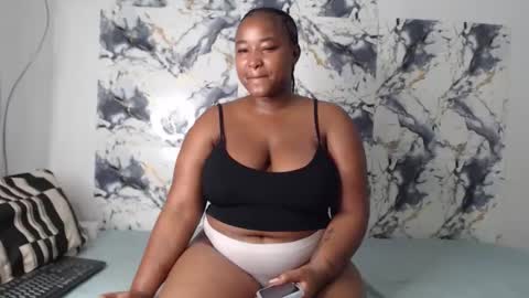 Snapshot of juicyjasminx chatting on 04.30.26 juicyjasminx online show from 04.30.26
