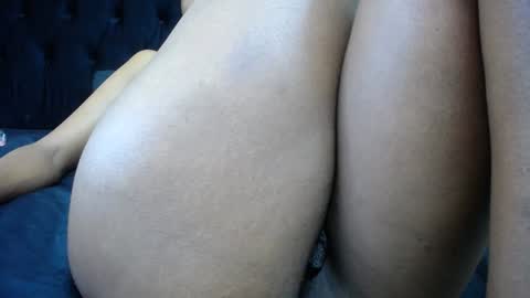 Snapshot of juicykayxxx chatting on 01.27.25 Miss Kay online show from 01.27.25