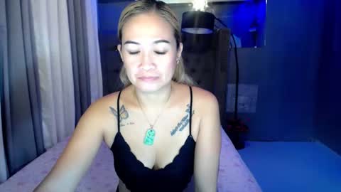 Den  online show from 04.25.26