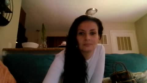 Darklover1987 online show from 12.18.25