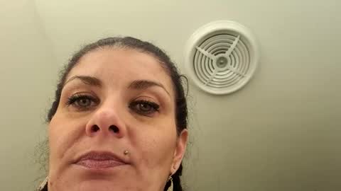 Darklover1987 online show from 01.11.26