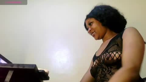 Juicy Bumbum online show from 06.18.26
