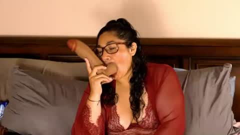 Juicy Teacher online show from 07.25.26