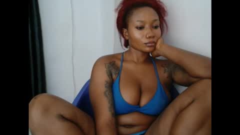 juicyxpink online show from 09.17.25