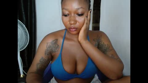 juicyxpink online show from 11.10.25