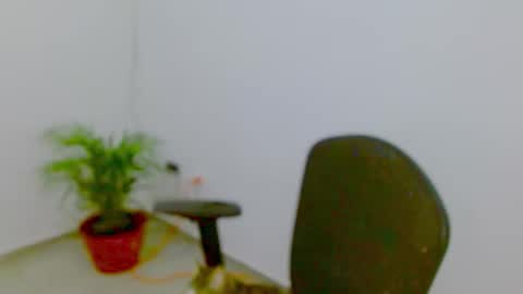  Juliana Torres  online show from 12.22.25