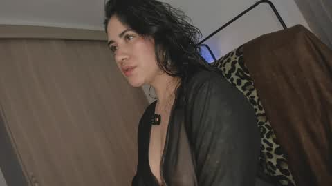 Snapshot of juli_hairy chatting on 05.09.26 Juli Modelo Independiente online show from 05.09.26