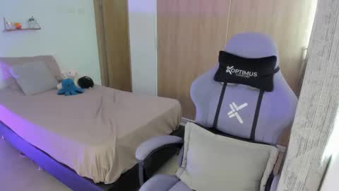 juli_santos_22 online show from 01.11.25