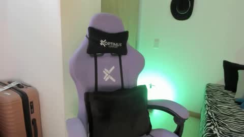 juli_santos_22 online show from 02.22.25