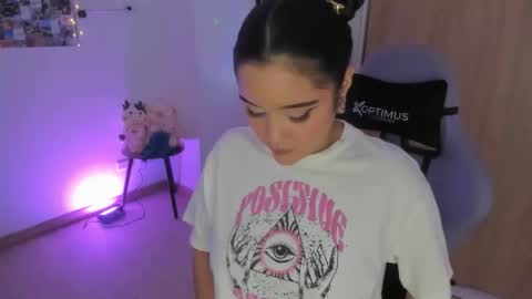 juli_santos_22 online show from 09.17.25