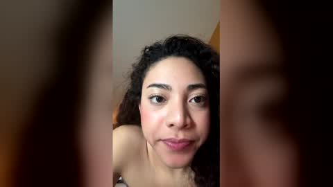 Julia Bio and Free Webcam online show from 12.03.25