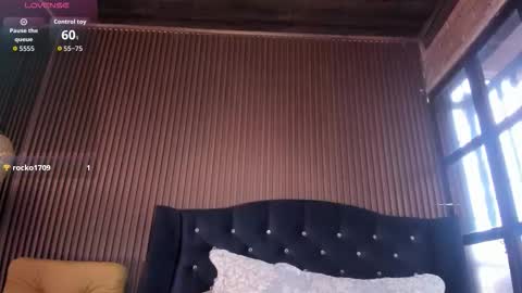 Julia online show from 01.17.26