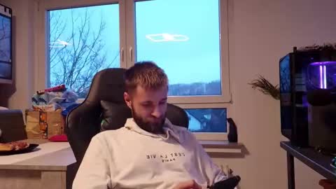 julia_official online show from 01.14.26