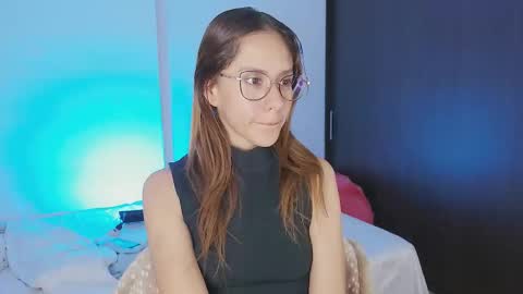 Snapshot of julia_roberts420 chatting on 09.09.25 Julia Schedule 10 pm to 4 am GTM-5 online show from 09.09.25