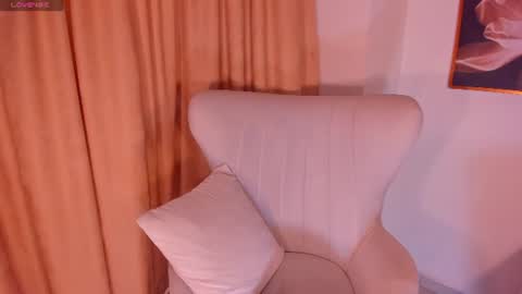 Julia  online show from 07.28.26