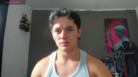 julian_wallace1 online show from 06.12.26