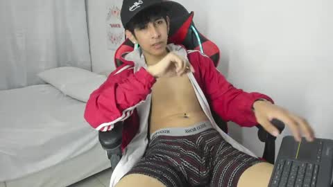 Julian online show from 03.31.26