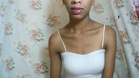 Snapshot of julianahsexy27 chatting on 01.16.26 Nathie online show from 01.16.26