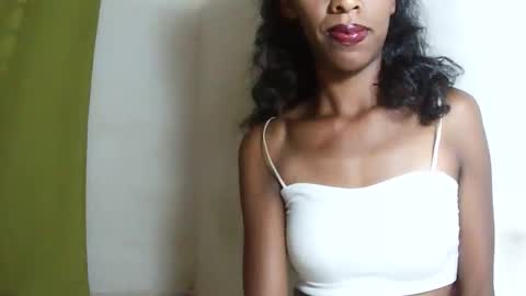 Snapshot of julianahsexy27 chatting on 02.17.26 Nathie online show from 02.17.26