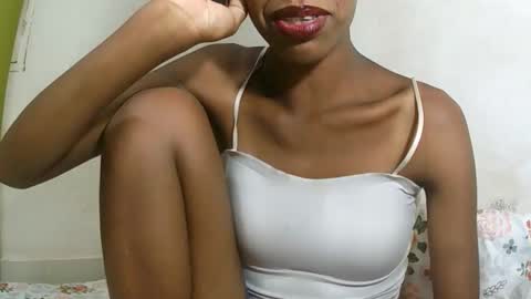 Snapshot of julianahsexy27 chatting on 02.18.26 Nathie online show from 02.18.26