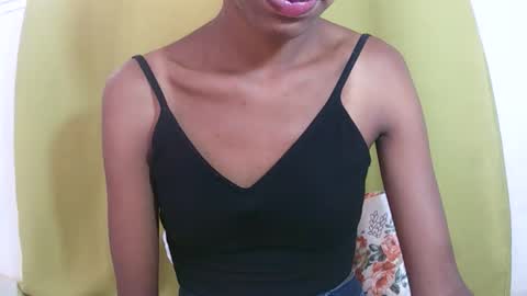 Snapshot of julianahsexy27 chatting on 03.03.26 Nathie online show from 03.03.26