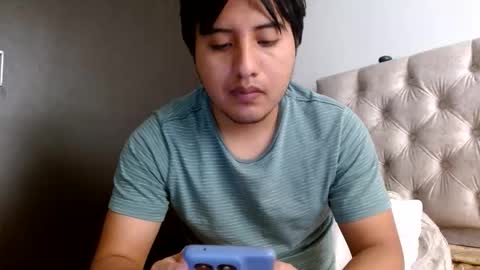 Julian online show from 05.03.26