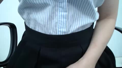 julie9x online show from 04.14.26