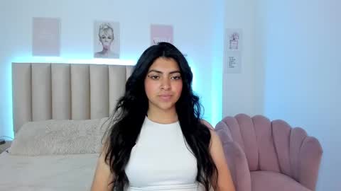 julie_devani online show from 11.18.25