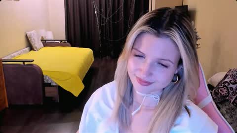 Julie online show from 12.13.25