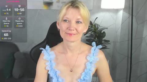 Julie Lucasss online show from 06.29.26