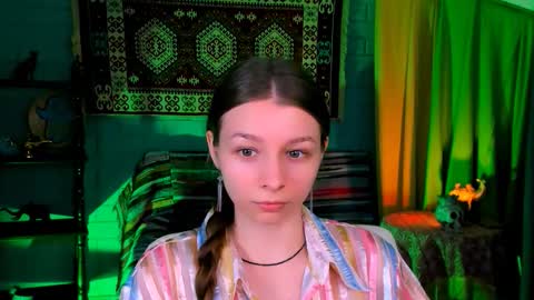 juliedaniel online show from 11.18.25